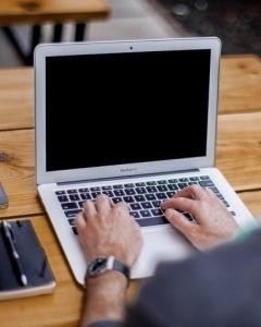 The initial impacts of COVID-19 on the self-employed